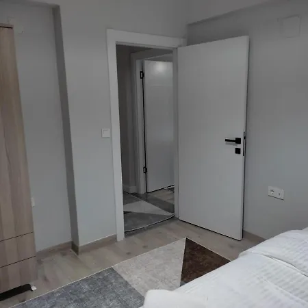 Lux Flat For 5 People With Nice Seaview Апартаменты *